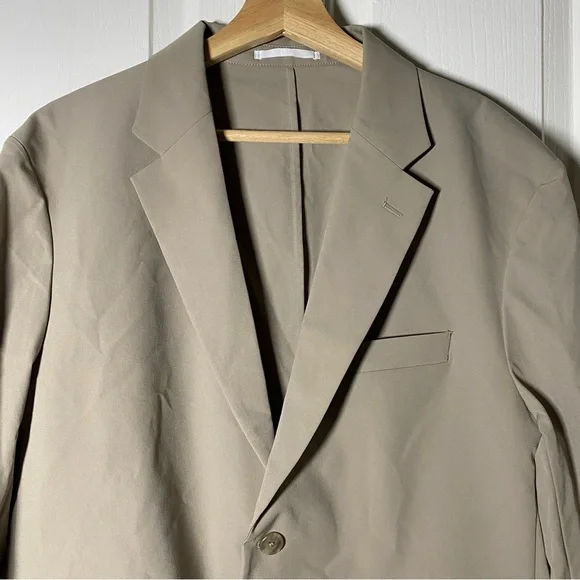 Uniqlo AirSense Men's Blazer Ultra Lightweight Minimalist Beige Size Large L - Picture 3 of 11